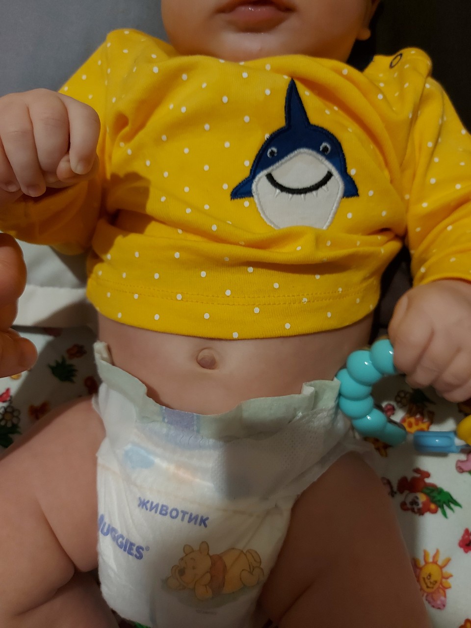 Ребенок 8 месяцев синий пупок